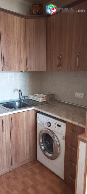 Վարձով 3սենյականոց բնակարան Դավթաշենում, For rent, կոդ B1582