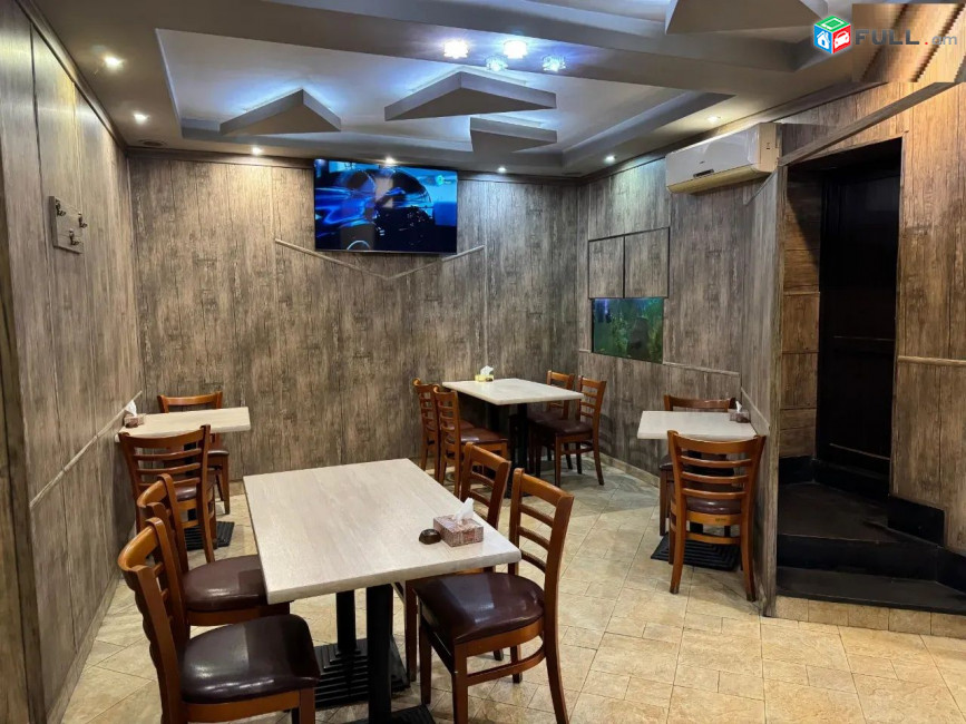 Վարձով է տրվում բազմաֆունկցիոնալ տարածք For rent կոդ G2398