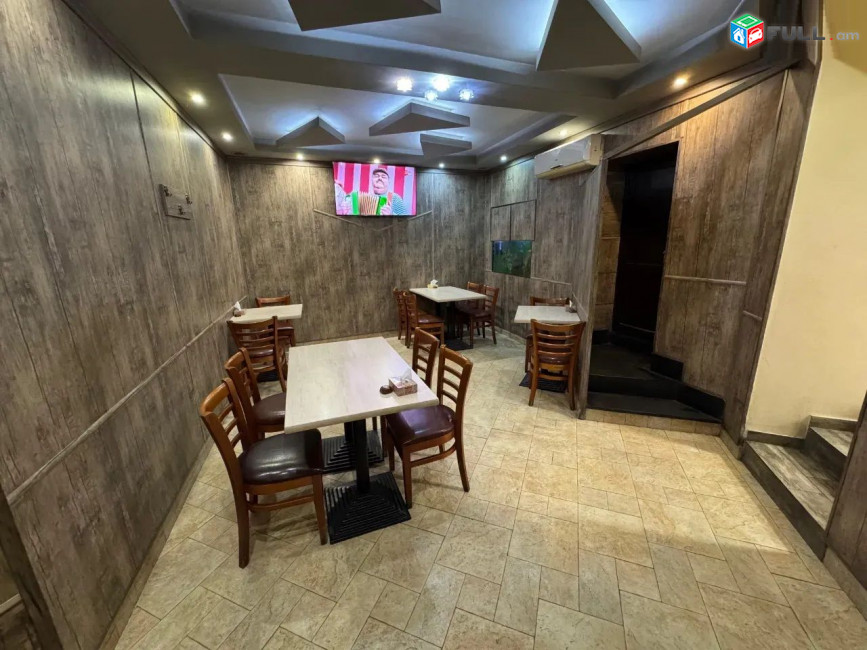 Վարձով է տրվում բազմաֆունկցիոնալ տարածք For rent կոդ G2398