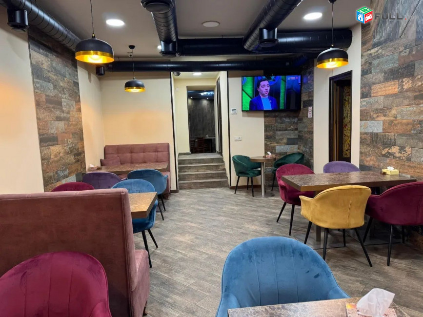 Վարձով է տրվում բազմաֆունկցիոնալ տարածք For rent կոդ G2398