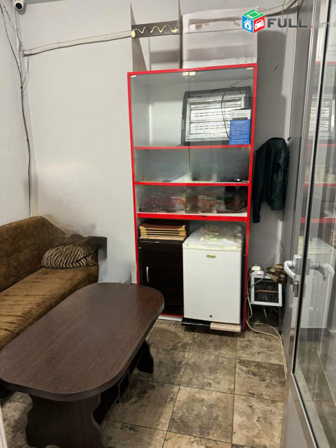 Վարձով է տրվում բազմաֆունկցիոնալ տարածք For rent կոդ G2403