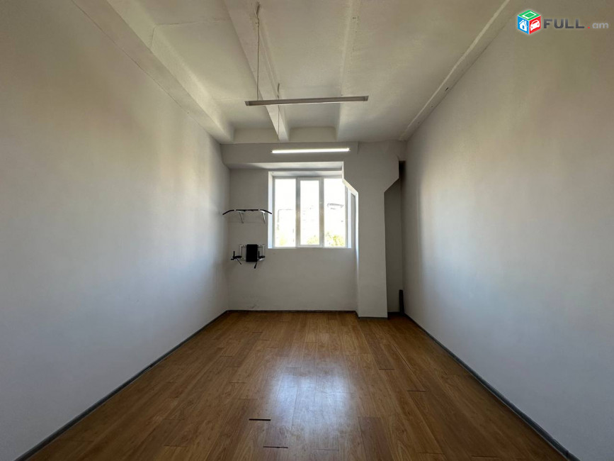 Վարձով է տրվում բազմաֆունկցիոնալ տարածք For rent կոդ G2406 