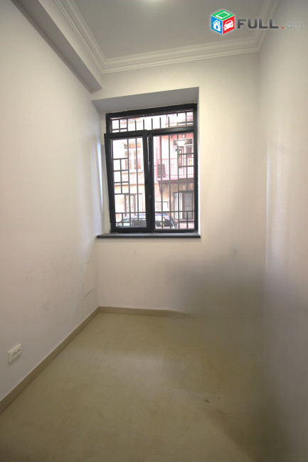 Վարձով է տրվում կոմերցիոն տարածք ։ For rent կոդ G2431