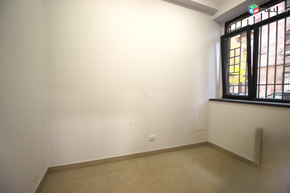 Վարձով է տրվում կոմերցիոն տարածք ։ For rent կոդ G2431