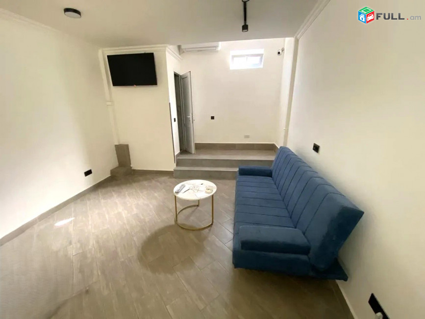 Վարձով է տրվում կոմերցիոն տարածք For rent կոդ G2436