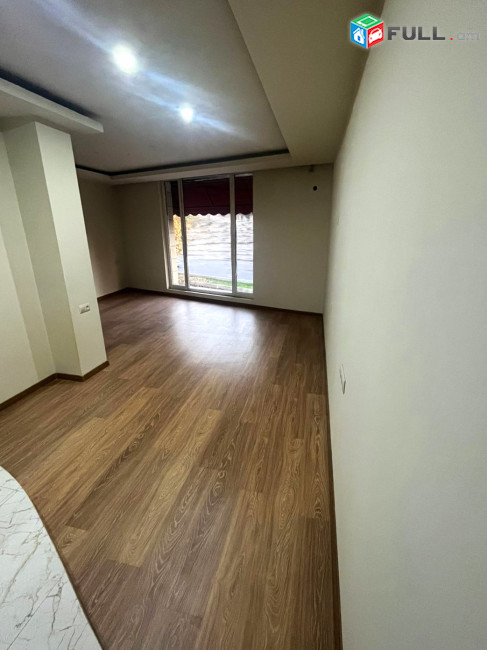Վարձով է տրվում գրասենյակային տարածք For rent կոդ G2438
