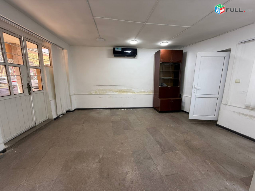Վարձով է տրվում կոմերցիոն տարածք For rent G2440