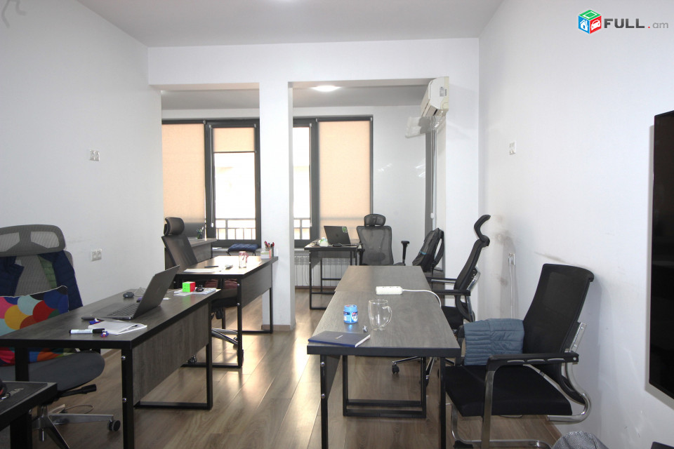 Վարձով է տրվում գրասենյակային տարածք։  For rent կոդ G2459
