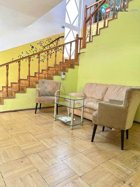 Վարձով կոմերցիոն տարածք։ For rent կոդ G2460