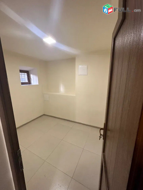 Վարձով է տրվում կոմերցիոն տարածք ։ For rent կոդ G2464