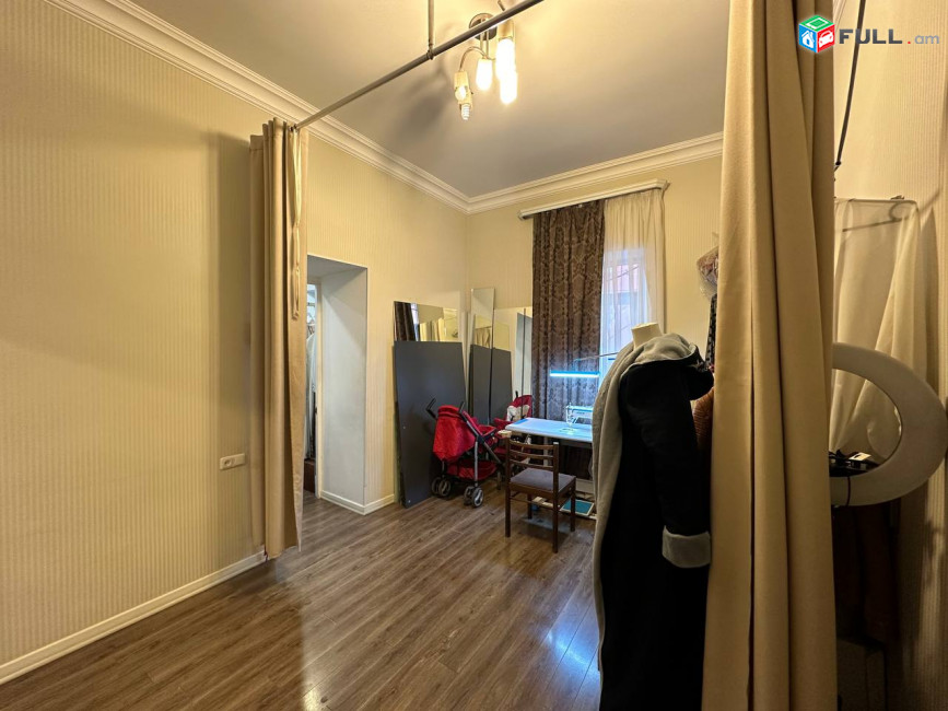 Վարձով կոմերցիոն տարածք։ For rent կոդ G2470