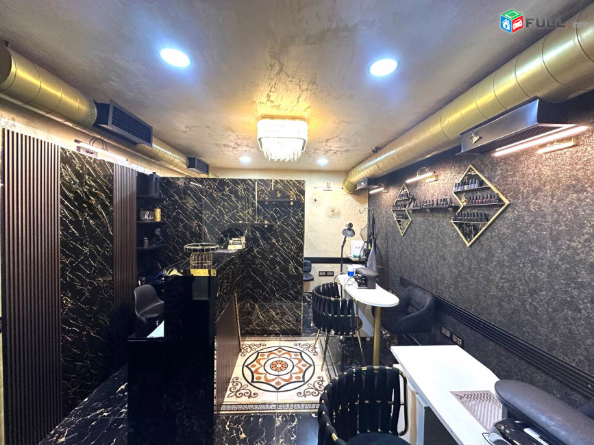 Վարձով է տրվում կոմերցիոն տարածք։ For rent կոդ G2472