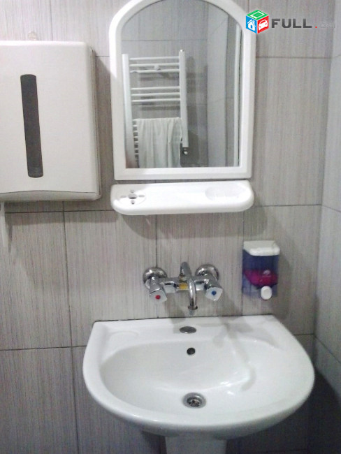 Վարձով կոմերցիոն տարածք։ For rent կոդ G2474