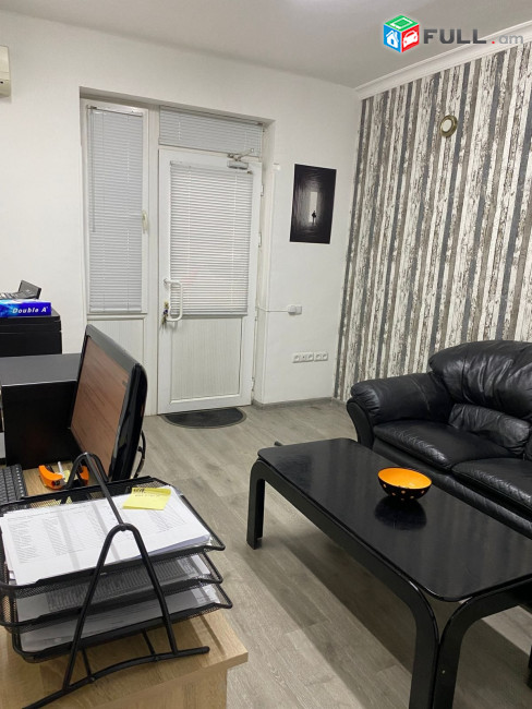 Վարձով կոմերցիոն տարածք։ For rent կոդ G2474