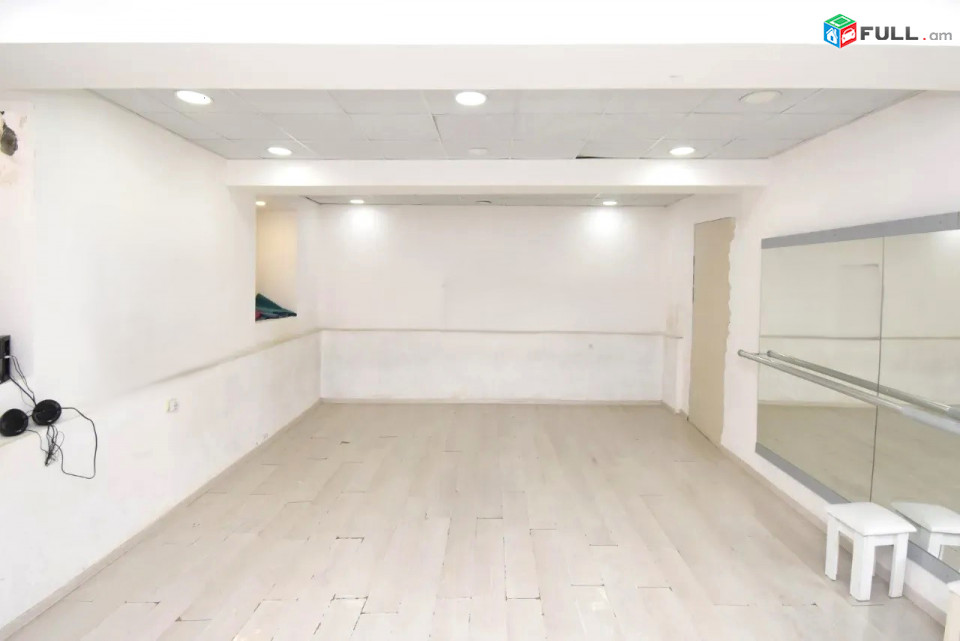 Վարձով է տրվում կոմերցիոն տարածք։ For rent կոդ G2475