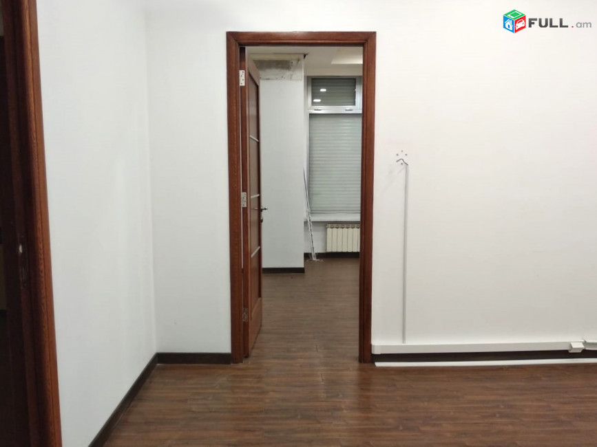 Վարձով է տրվում կոմերցիոն տարածք։ For rent կոդ G2478