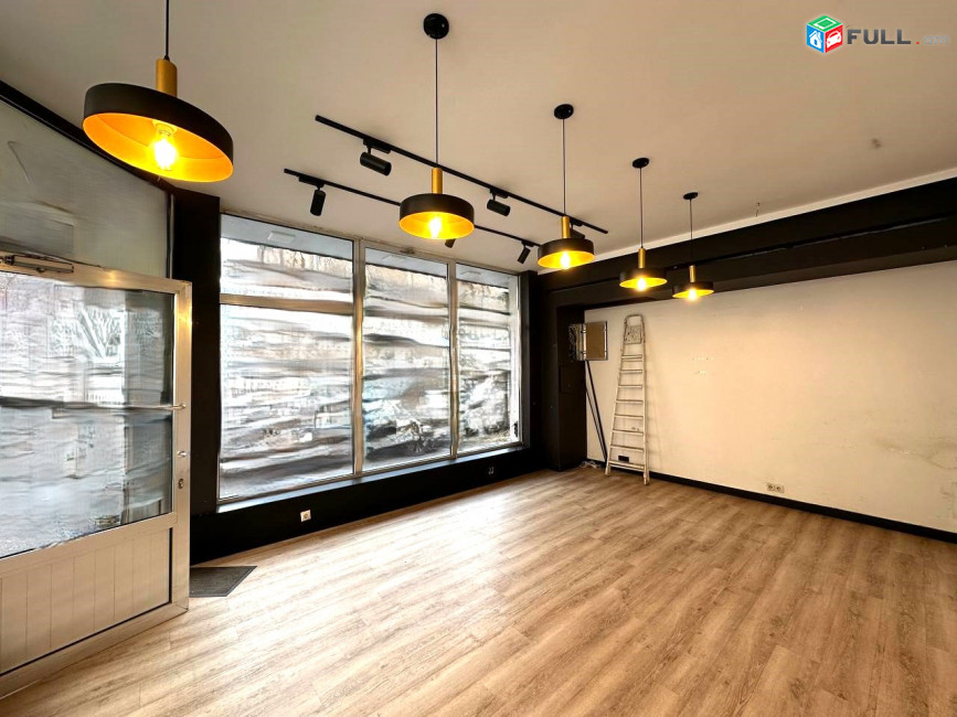 Վարձով կոմերցիոն տարածք։ For rent կոդ G2479