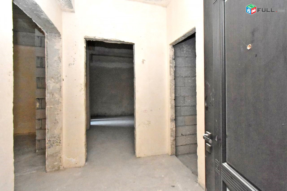 Վաճառվում է բնակարան կենտրոնում։ For sale կոդ С1757