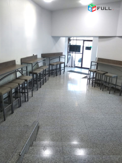 Վարձով է տրվում կոմերցիոն տարածք։ For rent կոդ G2485