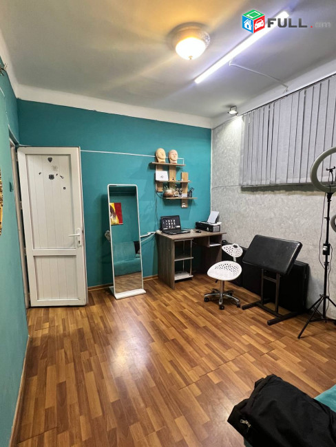 Վարձով է տրվում կոմերցիոն տարածք։ For rent կոդ G2486
