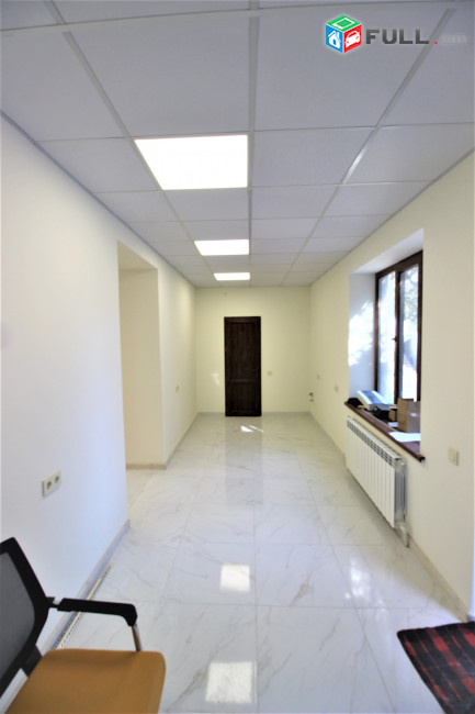 Վարձակալության է տրվում կոմերցիոն տարածք։ For rent կոդ G2487
