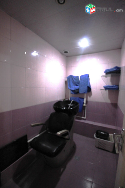 վարձով է տրվում կոմերցիոն տարածք։ For rent կոդ G2490