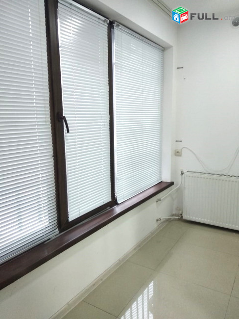 Վարձով է տրվում կոմերցիոն տարածք։ For rent կոդ G2493