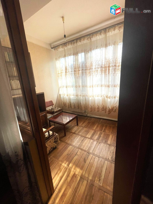 Վաճառվում է բնակարան Արաբկիրում։ For sale կոդ C1762
