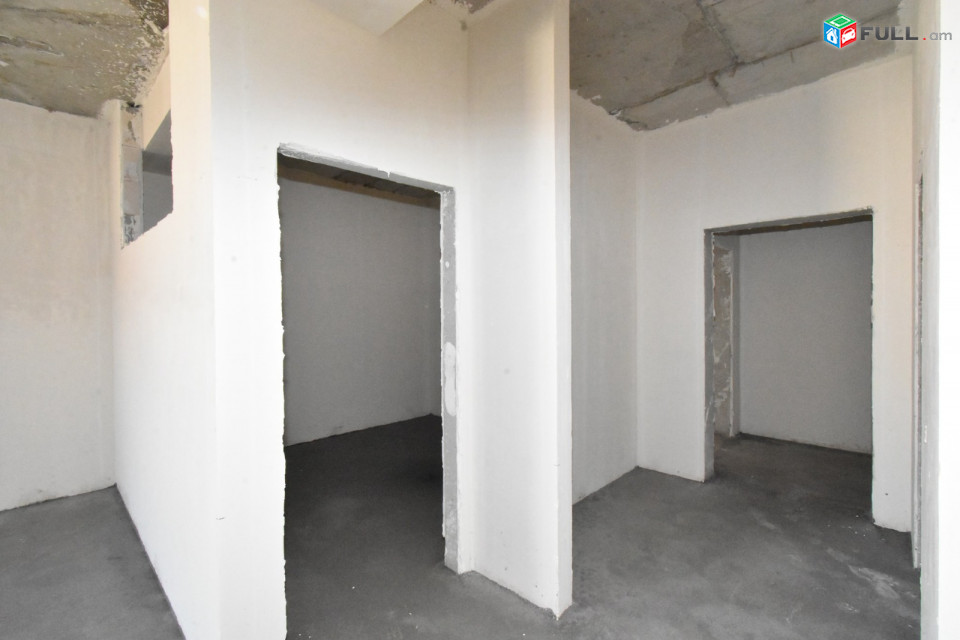 Վաճառվում է բնակարան կենտրոնում։ For sale կոդ C1766