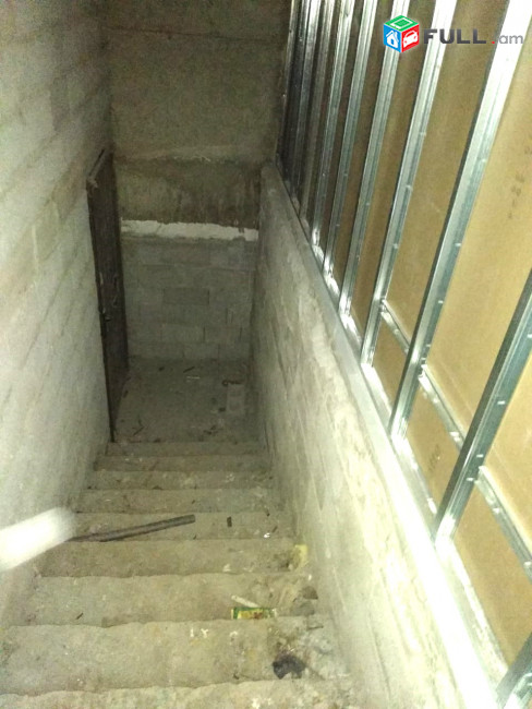 Վարձով կոմերցիոն տարածք։ For rent կոդ G2514