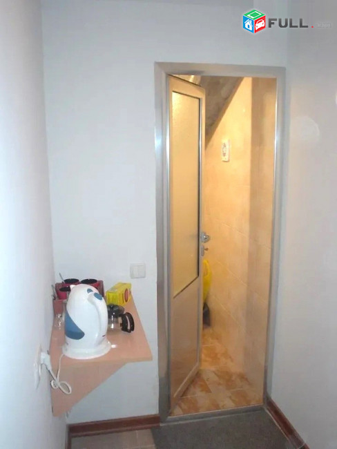 Վարձով կոմերցիոն տարածք։ For rent կոդ G2515