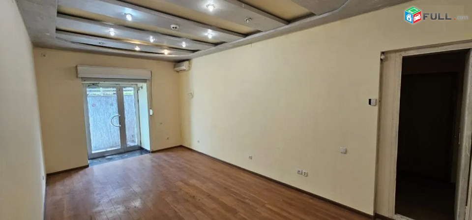 Վարձով կոմերցիոն տարածք։ For rent կոդ G2515