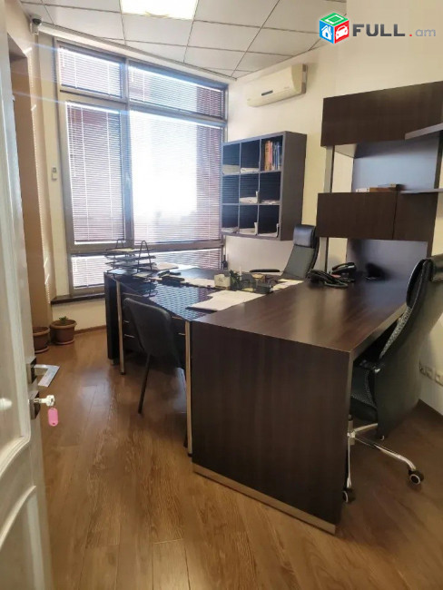 Վարձով գրասենյակային տարածք։ For rent կոդ G251