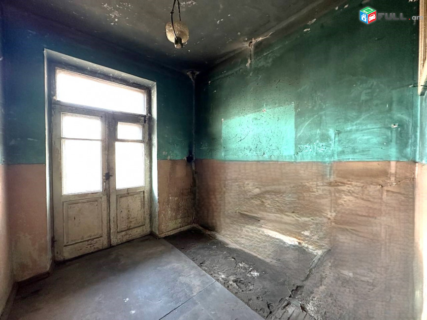 Վաճառվում է արևկող, լուսավոր բնակարան։ For sale կոդ C1781