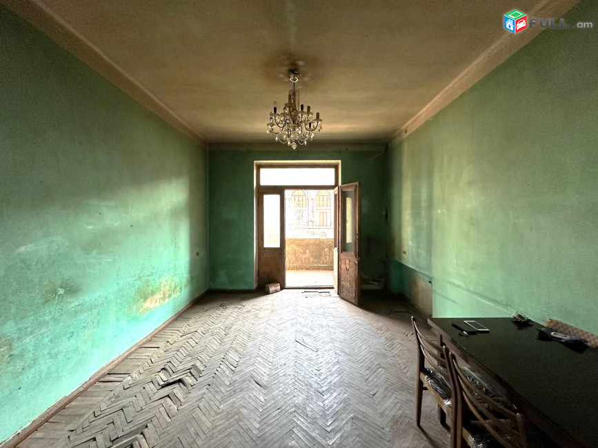 Վաճառվում է արևկող, լուսավոր բնակարան։ For sale կոդ C1781
