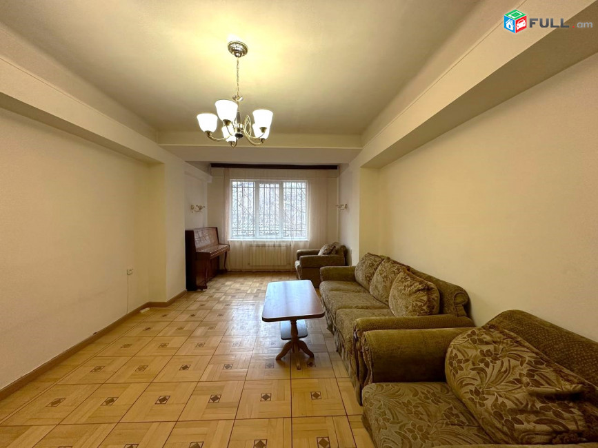 Վարձով 3 սենյականոց բնակարան։ For rent կոդ B1620