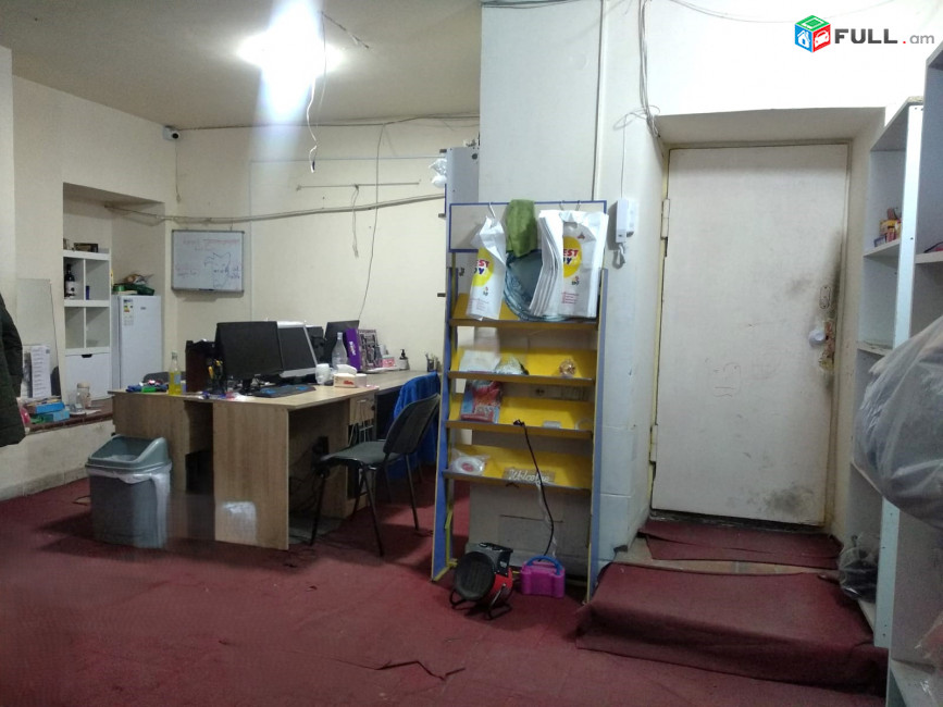 Վարձով 1-ին գիծ կոմերցիոն տարածք։For rent կոդ G2541