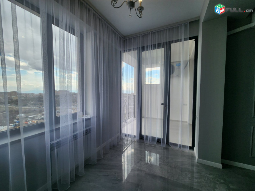 Վաճառվում է 1-ին գիծ  2 սենյականոց բնակարան։ For sale կոդ C1797