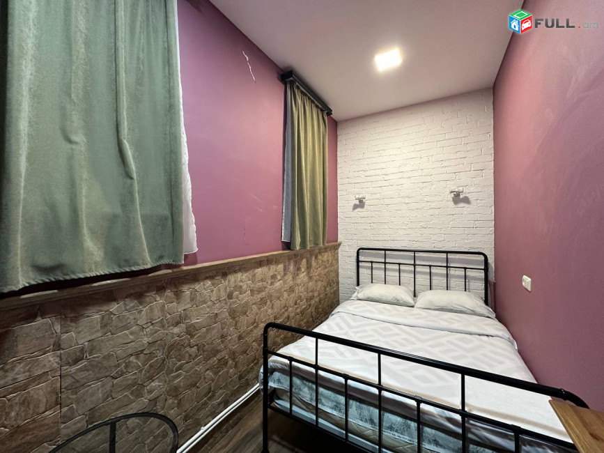 Վարձով է տրվում 1-ին գիծ կոմերցիոն տարածք։ For rent կոդ G2550
