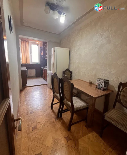 Վարձով է տրվում 1-ին գիծ լուսավոր բնակարան։ For rent կոդ B1624