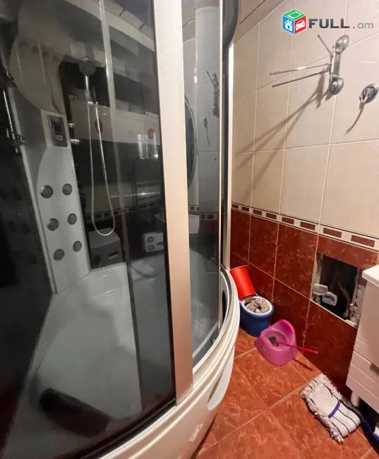 Վարձով է տրվում 1-ին գիծ լուսավոր բնակարան։ For rent կոդ B1624