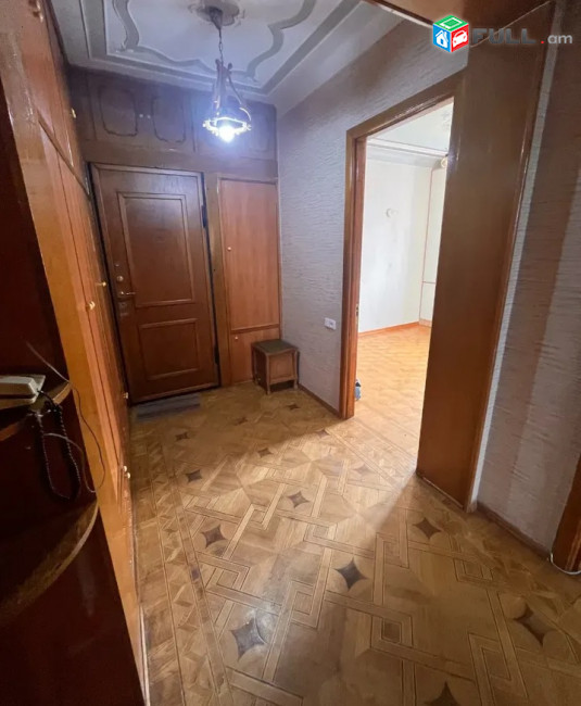 Վարձով է տրվում 1-ին գիծ լուսավոր բնակարան։ For rent կոդ B1624