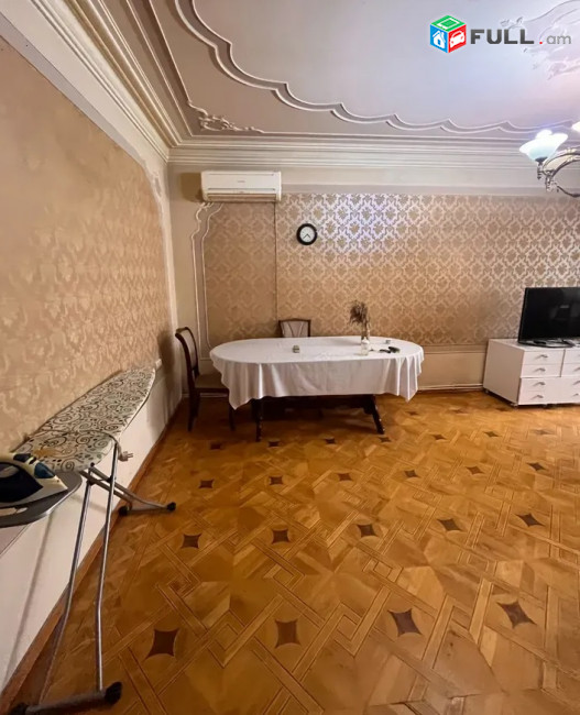 Վարձով է տրվում 1-ին գիծ լուսավոր բնակարան։ For rent կոդ B1624