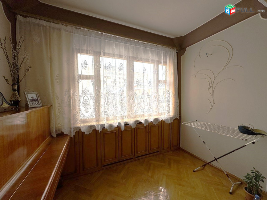 Վաչառվում է 3 սենյականոց բնակարան։ For sale կոդ C1803