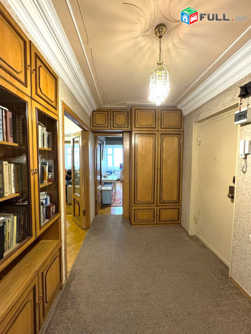 Վաչառվում է 3 սենյականոց բնակարան։ For sale կոդ C1803