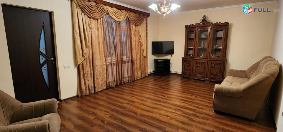 Վարձով է տրվում 3 սենյականոց տուն։ For rent կոդ B1625