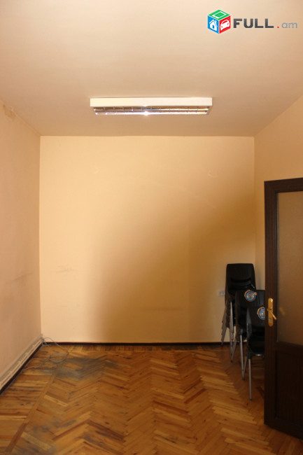 Վարձով գրասենյակային տարածք։ For rent կոդ G2568
