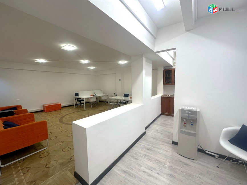 Վարձով կոմերցիոն տարածք։ For rent կոդ G2572