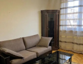 Վարձով 1-ին գիծ, լուսավոր  բնակարան։ For rent կոդ B1627