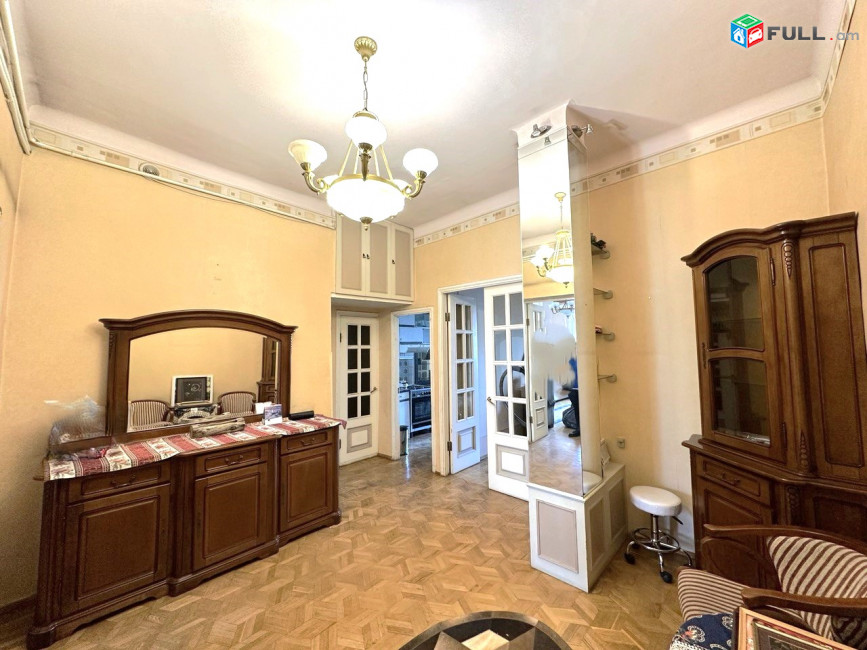Վարձով 1-ին գիծ, լուսավոր  բնակարան։ For rent կոդ B1629